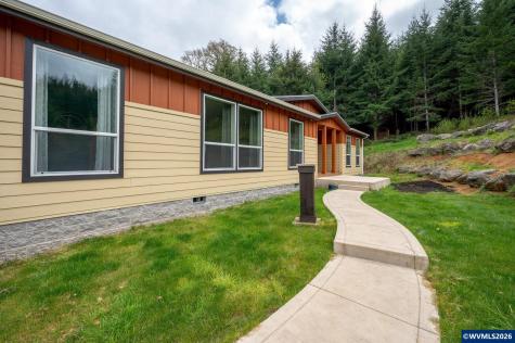 29970 Salmon River Highway Grand Ronde OR 97374