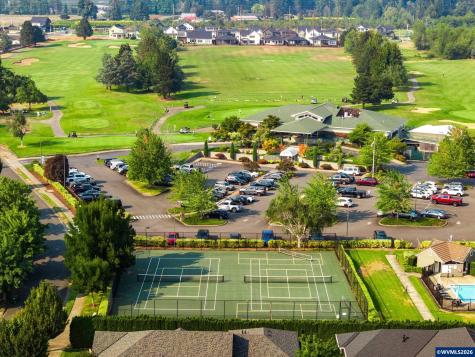 2320 Miller Farm Road Woodburn OR 97071