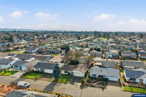 1350 Dogwood Drive Woodburn OR 97071