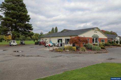 1350 Dogwood Drive Woodburn OR 97071