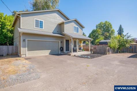 1055 Grove Street Lebanon OR 97355