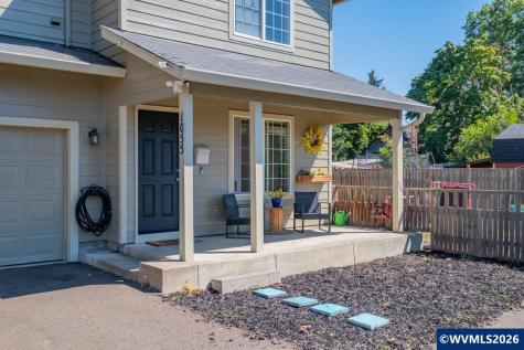 1055 Grove Street Lebanon OR 97355