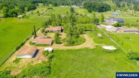 888 Meadows Lane SE Jefferson OR 97352
