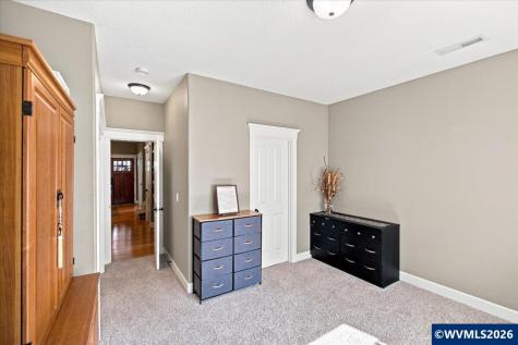 1007 Gwinn Street E Monmouth OR 97361