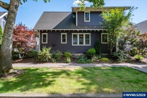 1007 Gwinn Street E Monmouth OR 97361