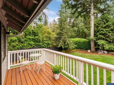 4886 Sage Hen Circle Lake Oswego OR 97035