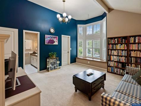 4886 Sage Hen Circle Lake Oswego OR 97035