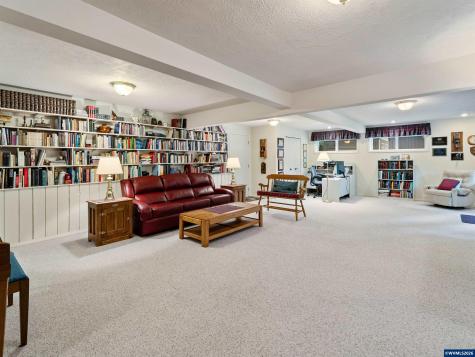4886 Sage Hen Circle Lake Oswego OR 97035