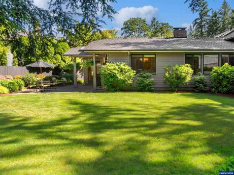 4886 Sage Hen Circle Lake Oswego OR 97035