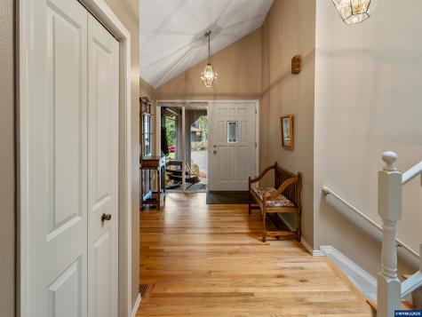 4886 Sage Hen Circle Lake Oswego OR 97035