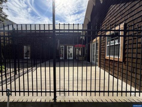 431 N Main (Unit C) Street Brownsville OR 97327