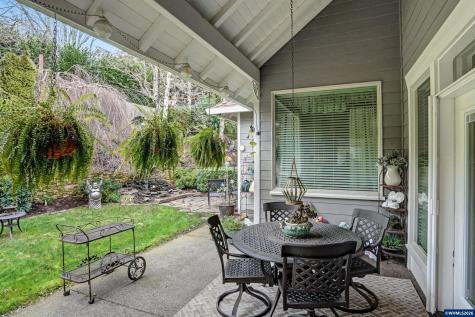 2727 Old Farm Avenue NW Salem OR 97304