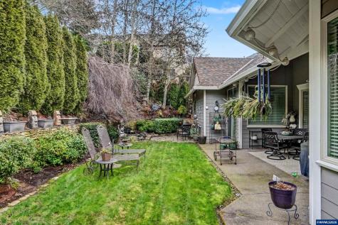 2727 Old Farm Avenue NW Salem OR 97304