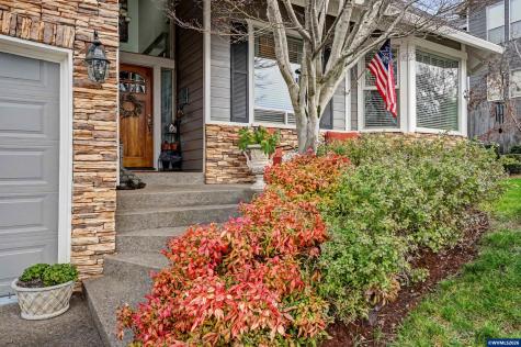 2727 Old Farm Avenue NW Salem OR 97304