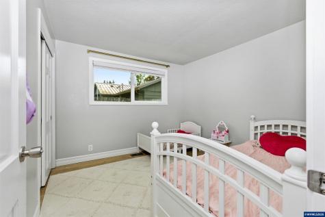 5138 8th Avenue NE Keizer OR 97303