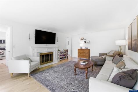 5138 8th Avenue NE Keizer OR 97303