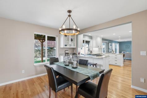 859 Mule Deer Place NW Salem OR 97304