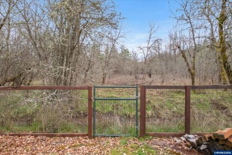 2990 Harding Court Sweet Home OR 97386