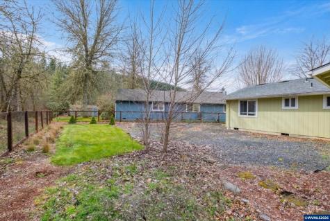 2990 Harding Court Sweet Home OR 97386
