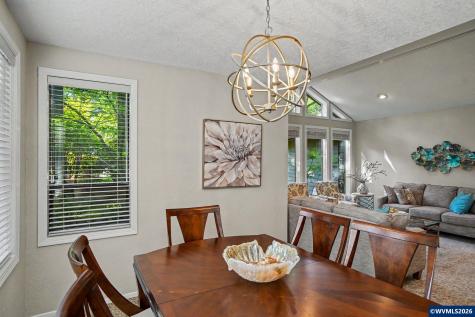 2243 Thrush Court SE Salem OR 97306
