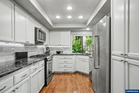 2243 Thrush Court SE Salem OR 97306