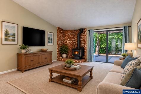 2243 Thrush Court SE Salem OR 97306