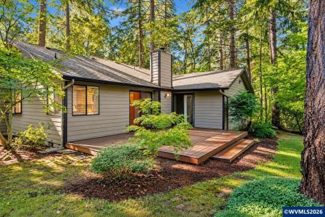 2243 Thrush Court SE Salem OR 97306