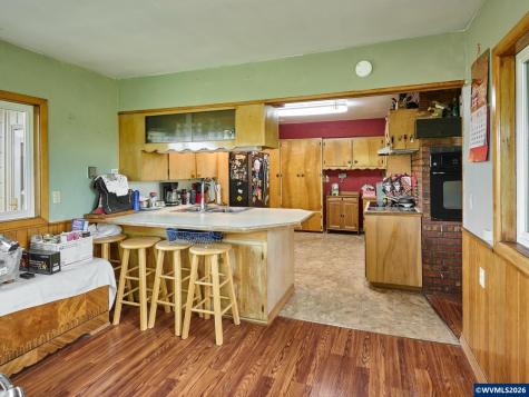5724 Anderson Road S Aurora OR 97002