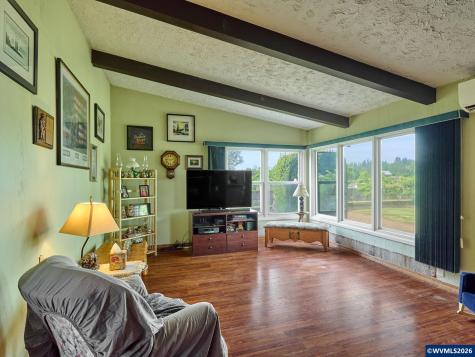 5724 Anderson Road S Aurora OR 97002
