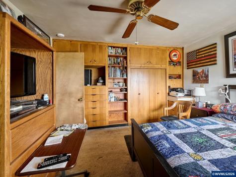 5724 Anderson Road S Aurora OR 97002