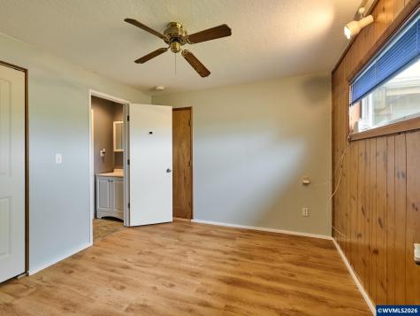 5724 Anderson Road S Aurora OR 97002