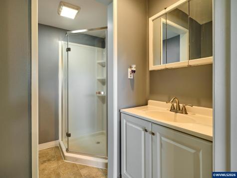 5724 Anderson Road S Aurora OR 97002