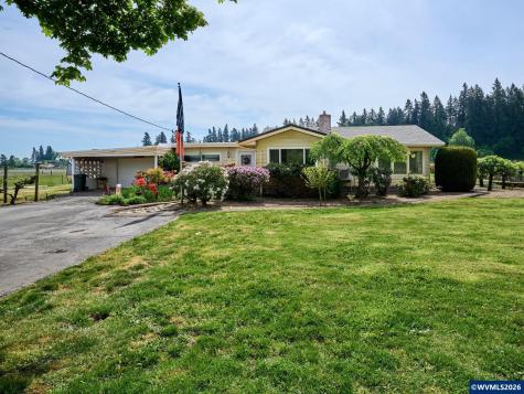 5724 Anderson Road S Aurora OR 97002