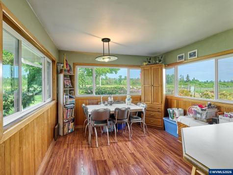 5724 Anderson Road S Aurora OR 97002