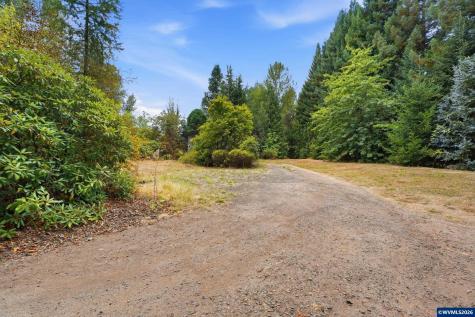 17433 Marsh Road NE Woodburn OR 97071