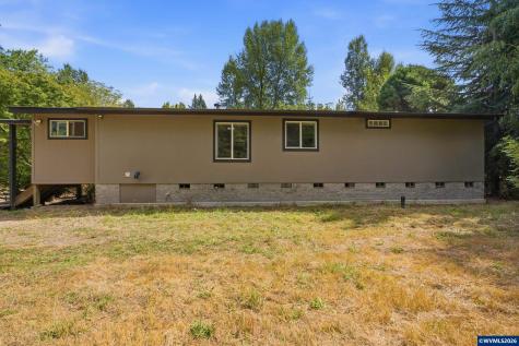 17433 Marsh Road NE Woodburn OR 97071