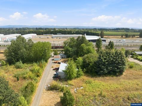 17433 Marsh Road NE Woodburn OR 97071
