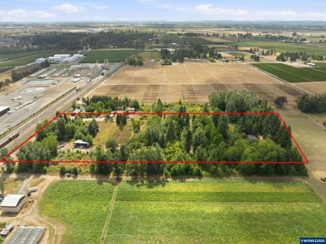 17433 Marsh Road NE Woodburn OR 97071