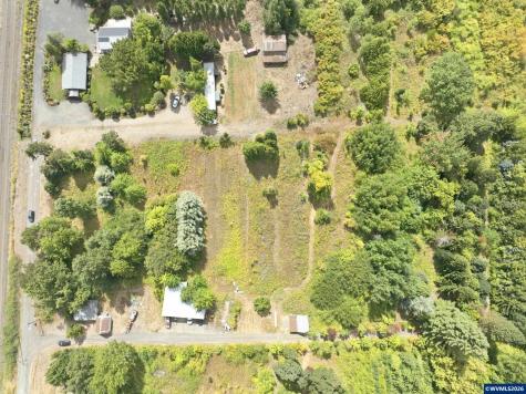 17433 Marsh Road NE Woodburn OR 97071