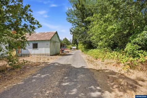 17433 Marsh Road NE Woodburn OR 97071