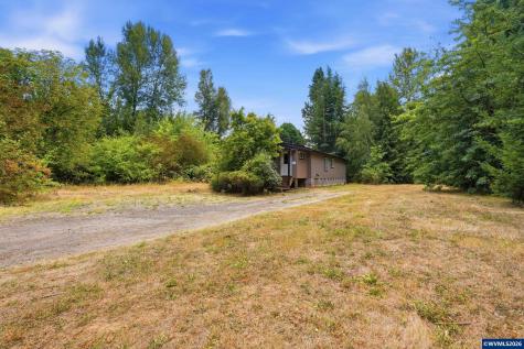 17433 Marsh Road NE Woodburn OR 97071
