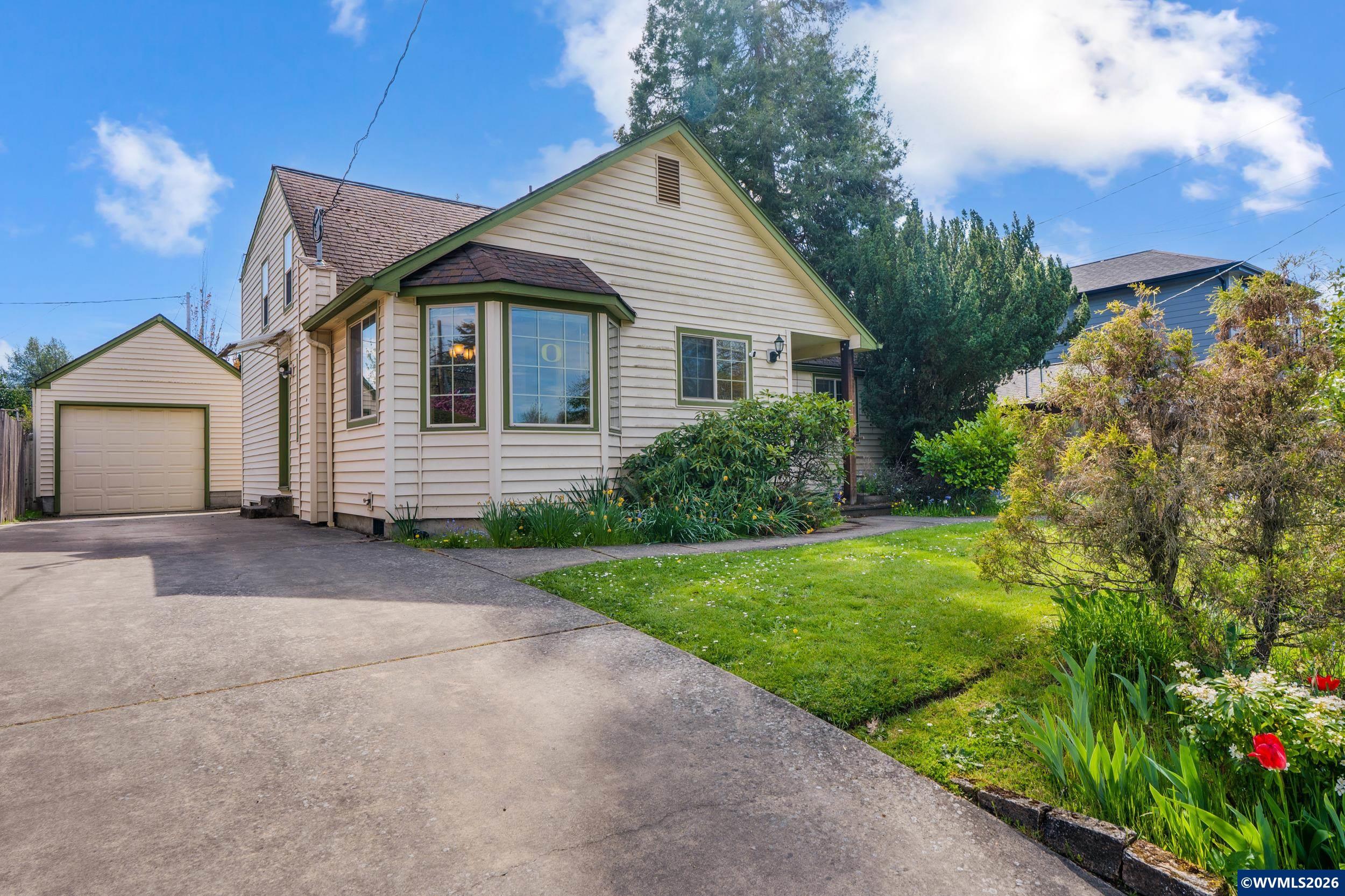 732 E 22nd Avenue Eugene OR 97405