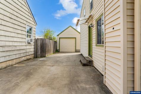 732 E 22nd Avenue Eugene OR 97405