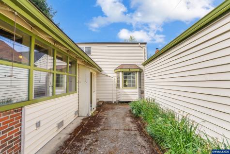732 E 22nd Avenue Eugene OR 97405