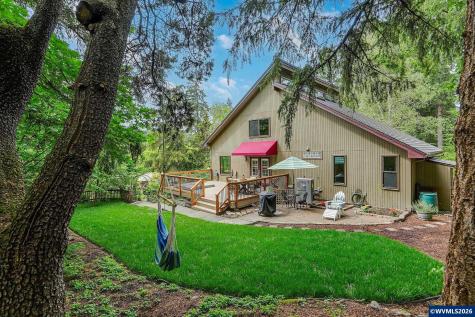 1946 Roberta Avenue S Salem OR 97302