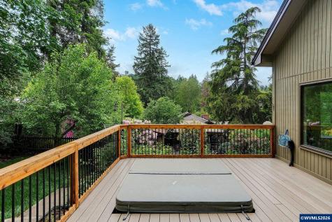 1946 Roberta Avenue S Salem OR 97302