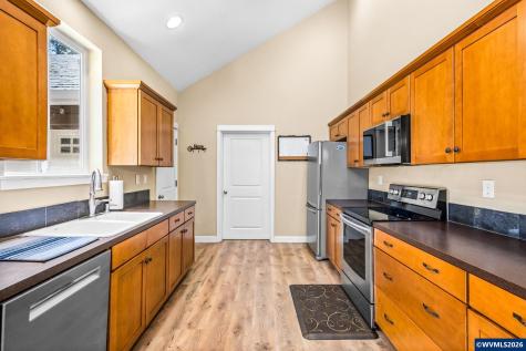 12600 Meadow Lane Monmouth OR 97361
