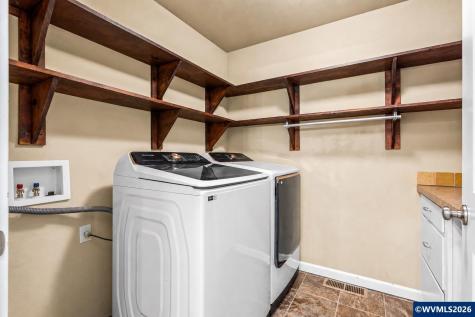 12600 Meadow Lane Monmouth OR 97361
