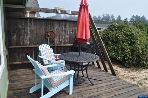 1101 NW Pacific Way Waldport OR 97394