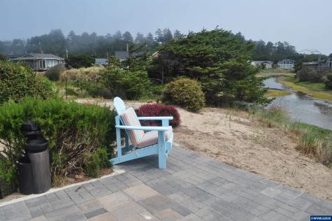 1101 NW Pacific Way Waldport OR 97394